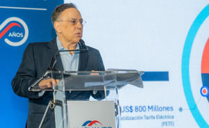 Celso Marranzini presenta plan para recuperar distribución eléctrica en RD