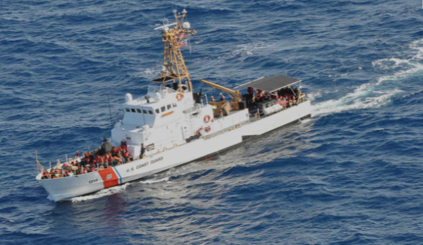 Repatrian 109 inmigrantes haitianos y dominicanos tras intentar entrar a Puerto Rico.