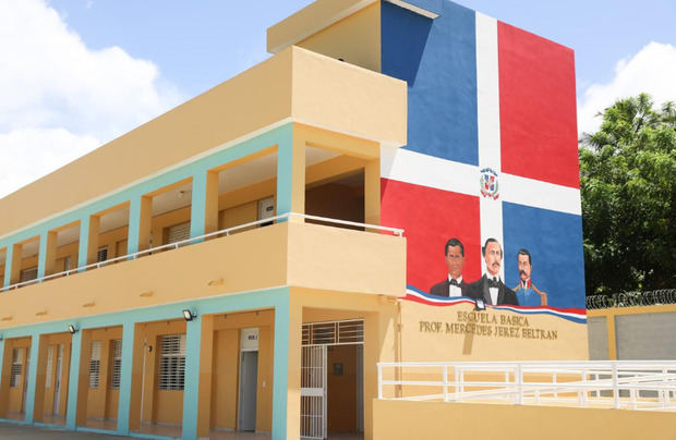 Escuela Básica profesora Mercedes Jerez Beltrán.