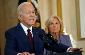 “Es hora de actuar”: Biden exige prohibir armas de asalto en el primer año de la matanza de Uvalde