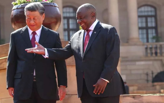 Presidente chino, Xi Jinping y el presidente sudafricano, Cyril Ramaphosa.  