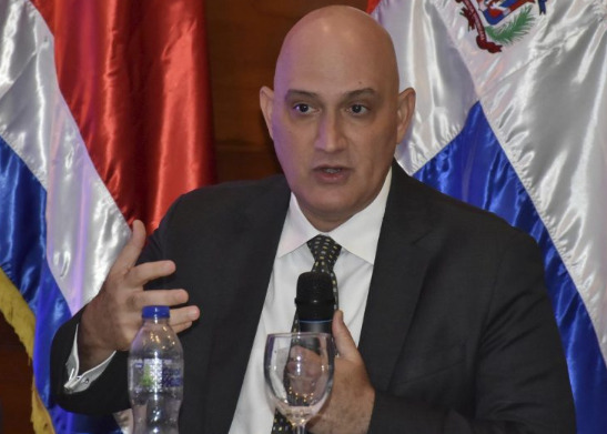 Pável Isa: crecimiento y baja inflación combinados benefician reducción de la pobreza