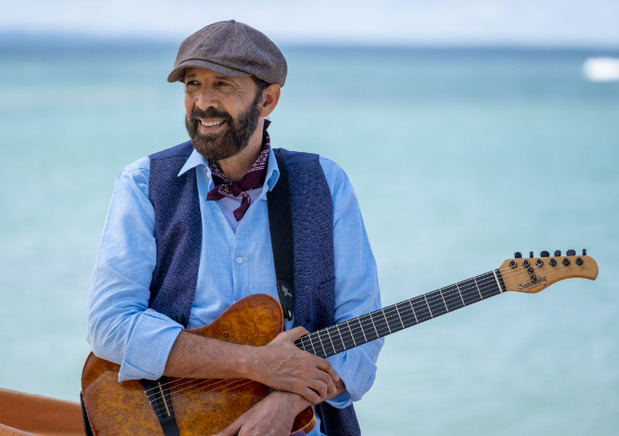 Juan Luis Guerra.