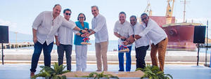 Abinader da primer palazo para construcción de muelle de cruceros en Barahona y aeropuerto en San Juan