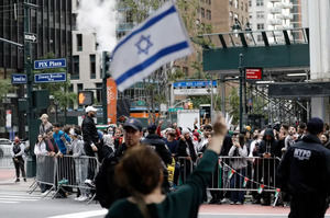 Simpatizantes de Palestina y de Israel se manifiestan en diversas ciudades de EE.UU.