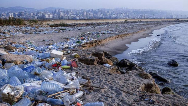 Medio Ambiente busca disminuir la contaminación por plástico.