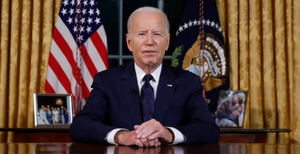 Biden se apoya en la solemnidad del Despacho Oval para transmitir gravedad y urgencia