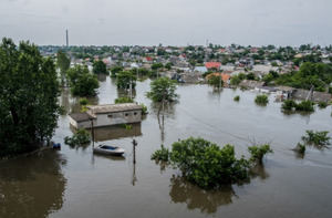 Rusia empieza a bombear agua tras inundaciones que han obligado a evacuar a 6.000 personas