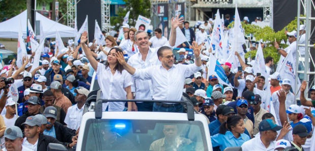 Abinader y el PRM realizarán 32 caravanas simultáneas este fin de semana.