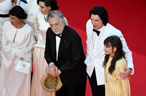 Coppola se emociona en Cannes y dedica su 'Megalópolis' a la 'esperanza'
