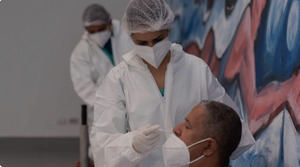 Salud Pública reporta un aumento de casos de covid, con 571 nuevos contagios