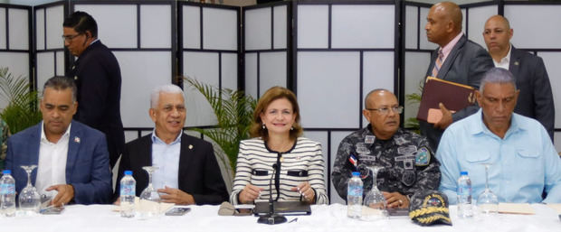 Vicepresidenta Raquel Peña y autoridades pasan balance a resultados del Plan de Seguridad Ciudadana.
