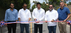 Ministro de Turismo inaugura obra en Jarabacoa por un monto superior a los 80 millones de pesos