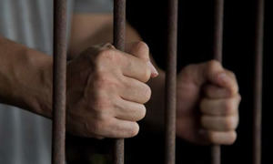 Detienen a un preso que se fugó de la cárcel de San Pedro de Macorís
