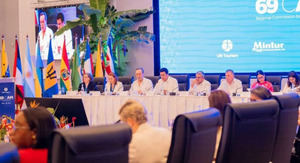 RD firma dos acuerdos de sostenibilidad y capacitación turística en reunión en Cuba