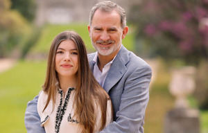 Las nuevas fotos de los reyes Felipe y Letizia y sus hijas, Leonor y Sofía, de la que todos hablan