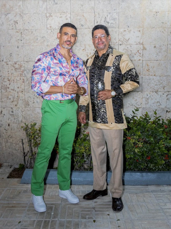 El diseñador Noel Newman y el Faraón, Francisco Rodríguez.