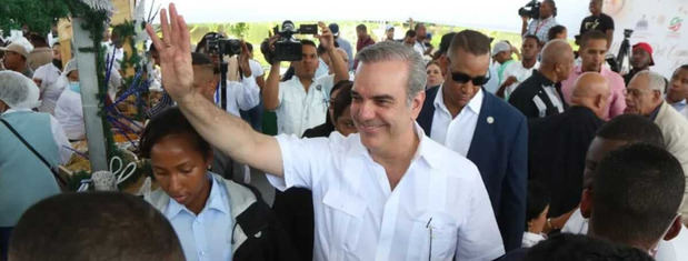 Luis Abinader.