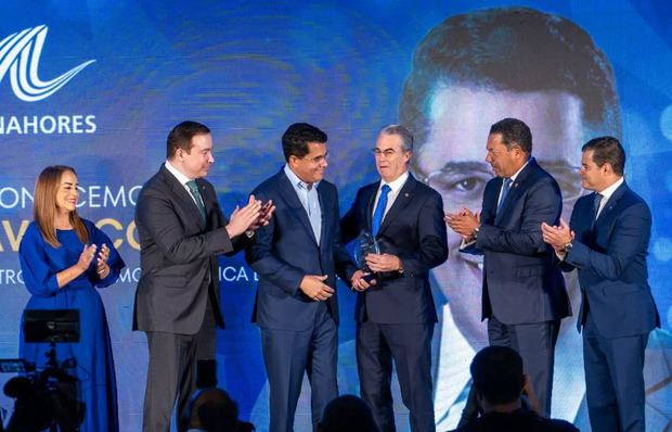 Reconocimiento a David Collado.