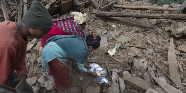 Terremoto de 5,3 de magnitud sacude el oeste de Nepal tras seísmo con 153 muertos