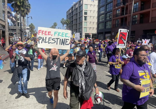 Las protestas contra guerra en Gaza protagonizan las marchas del Primero de Mayo en EEUU