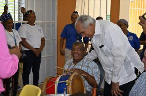 Director Ejecutivo de CONAPE fortalece el cuidado de los adultos mayores