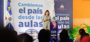 Raquel Peña inaugura obras en Santo Domingo para educación y la seguridad