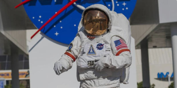 La NASA dice que los dos astronautas varados en la EEI volverán a la Tierra en febrero.