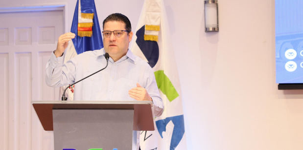 Eduardo Sanz Lovatón.