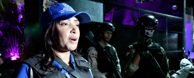 Fuerza de Tarea Conjunta en La Vega cierra 13 negocios en operativos recientes para garantizar la paz pública.