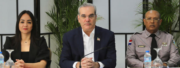 Faride Raful, Luis Abinader y Ramón Antonio Guzmán Peralta. 