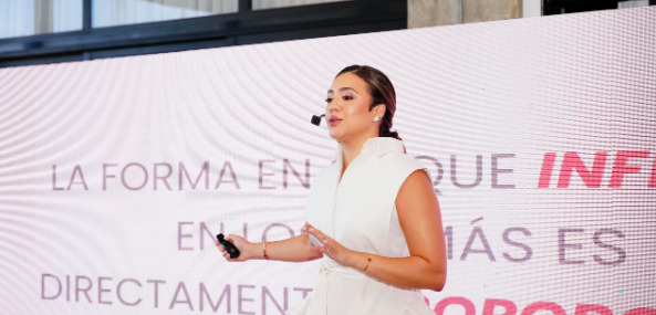 Francina Corona.