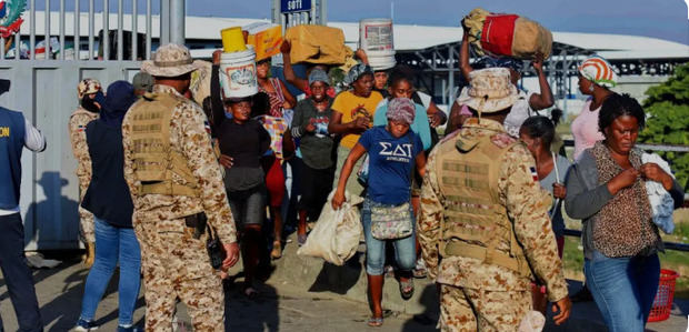 República Dominicana niega discriminación a haitianos y reitera altos costos de migración.