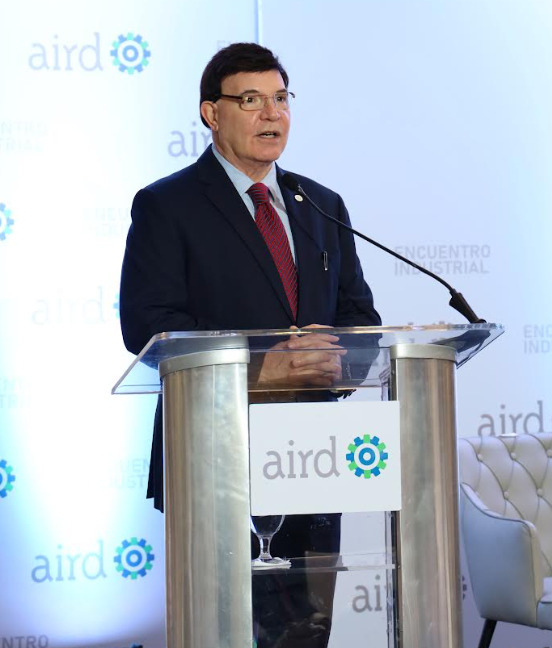 Julio V. Brache, presidente AIRD.