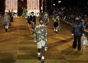 Pharrell se consagra en la pasarela de París de la mano de Louis Vuitton