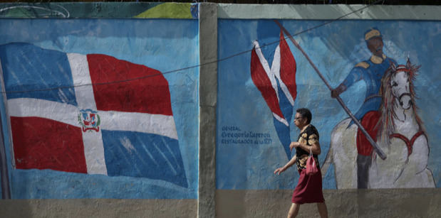 Cierran oficialmente los colegios en comicios presidenciales y legislativos dominicanos.