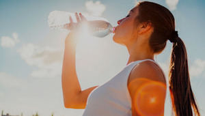 Salud Pública recomienda el consumo de abundante agua ante ola de calor