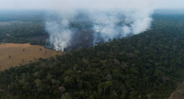 Vista aérea de los efectos de uno de los incendios, en la amazonía de Rondonia (Brasil), en una fotografía de archivo.