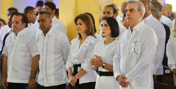 Presidente de la República, Luis Abinader encabeza eucaristía en San Cristóbal.