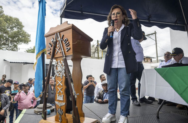 La candidata a la Presidencia de Guatemala por el partido UNE, Sandra Torres.