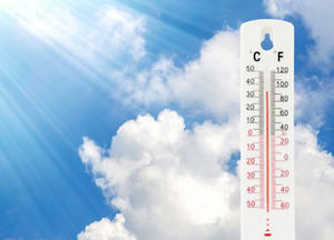 Calurosas temperaturas. Condiciones de buen tiempo y polvo del Sahara
