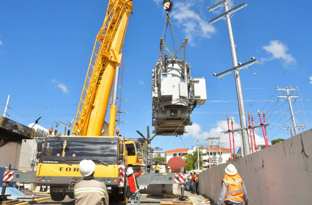 La Empresa Distribuidora de Electricidad del Este (Edeeste) aseguró que solucionó 'decenas de incidencias energéticas'.