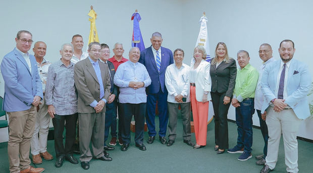 Encuentro entre el MIP y la UCSD.