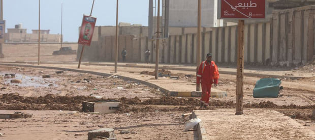 Las inundaciones devastaron la ciudad costera de Darna, en el norte de Libia.