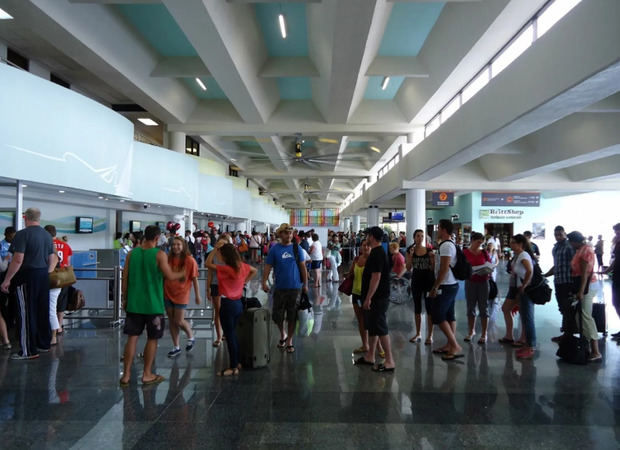 Impulsan iniciativas aumente llegada turistas aeropuerto en Puerto Plata.