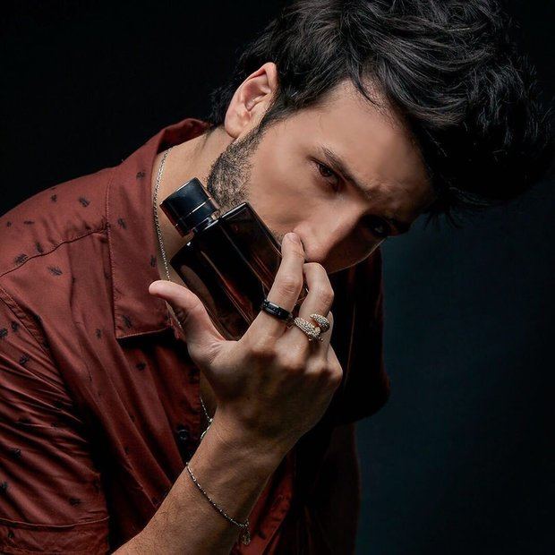 Sebastian Yatra.