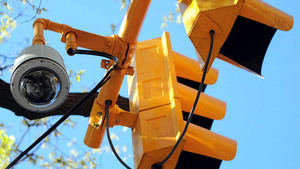 Instalación de semáforos inteligentes en el país, una vía al progreso