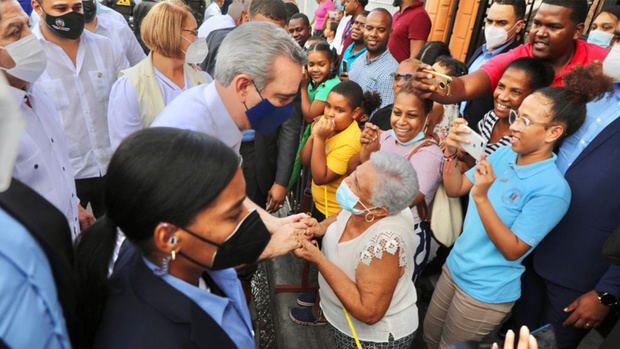 Presidente Abinader visita tres provincias.