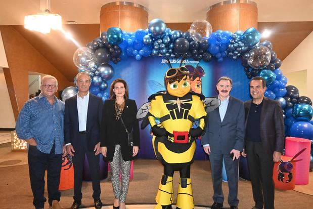 Sr. Mauricio Abaroa, Carlos Slim Domit, embajadora María Isabel Castillo, Rogelio Viesca y Andrés Vázquez del Mercado.