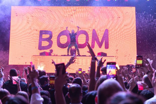 Steve Aoki puso a bailar a todos los presentes.